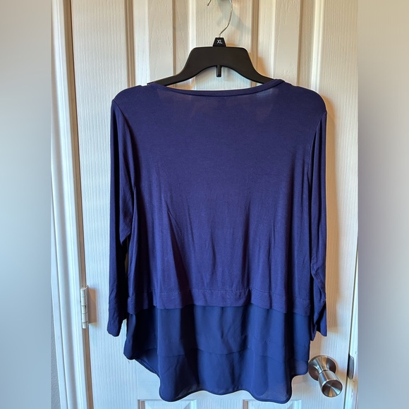 Michael Kors Medium Long Sleeve - Picture 3 of 3